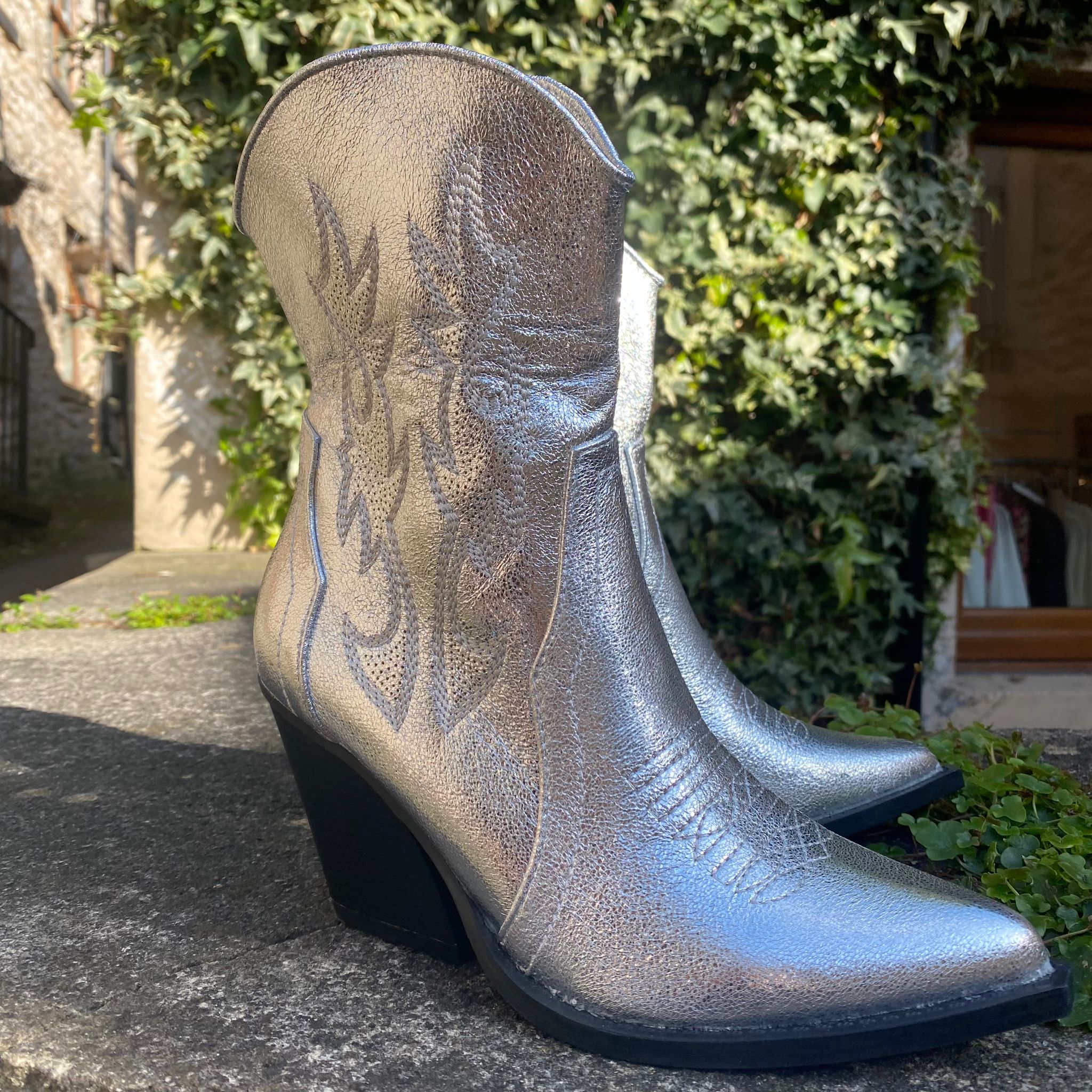 Silver deals western boots